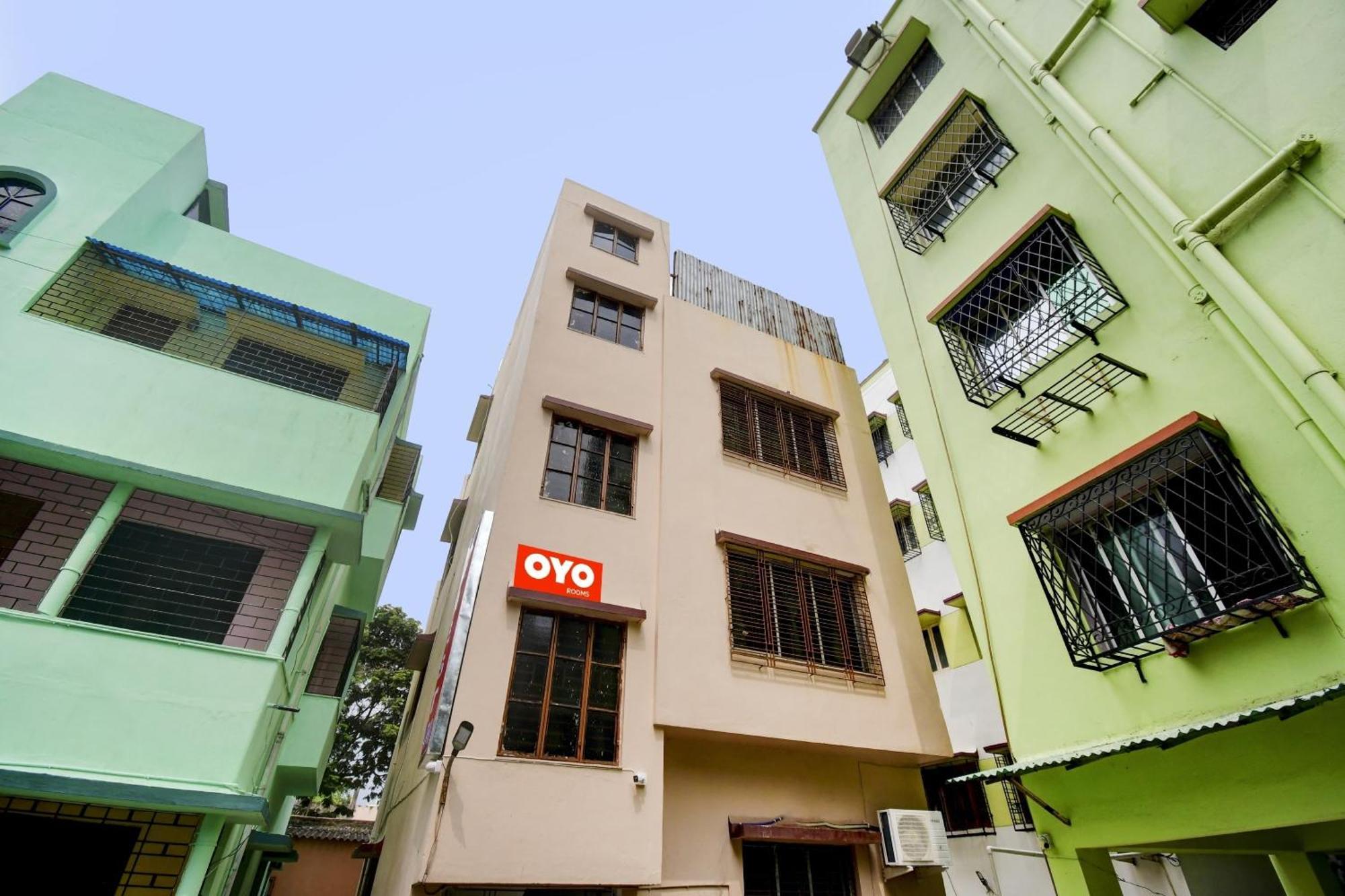 Hotel O The Nest Inn Near Acropolis Mall Jādabpur Екстериор снимка